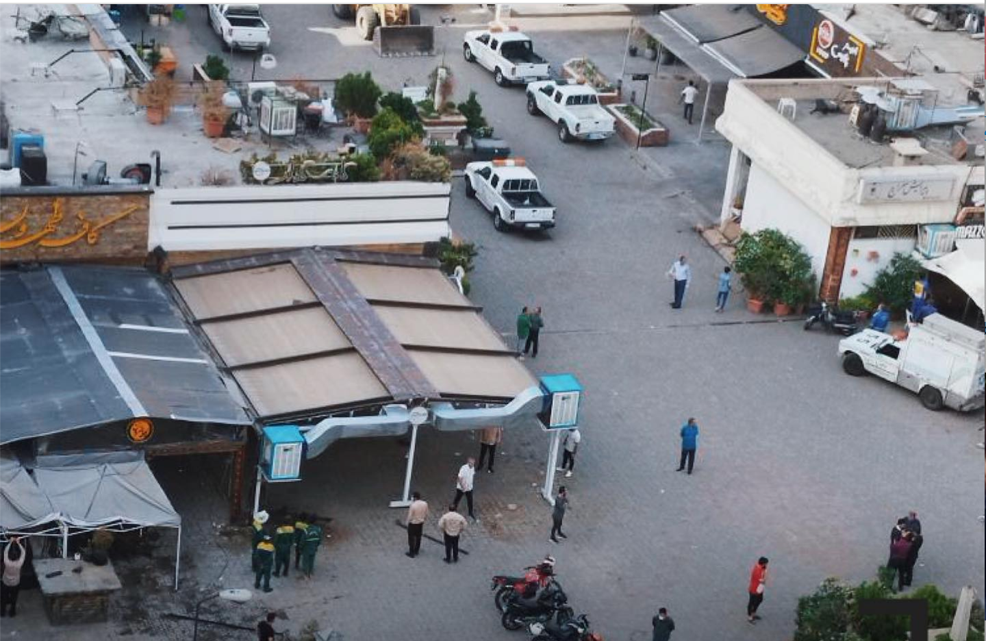 The aftermath of municipality’s forces demolishing businesses in Tehran’s Ekbatan district 