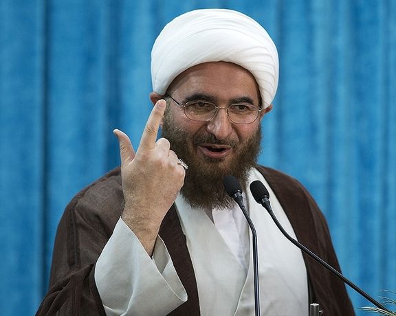 محمدجواد حاج علی اکبری، امام موقت جمعه تهران: مسمومسازی دانشآموزان فتنه دشمن بود