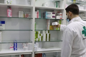 Drug prices jump up to 400% as shortages strain Iranian pharmacies