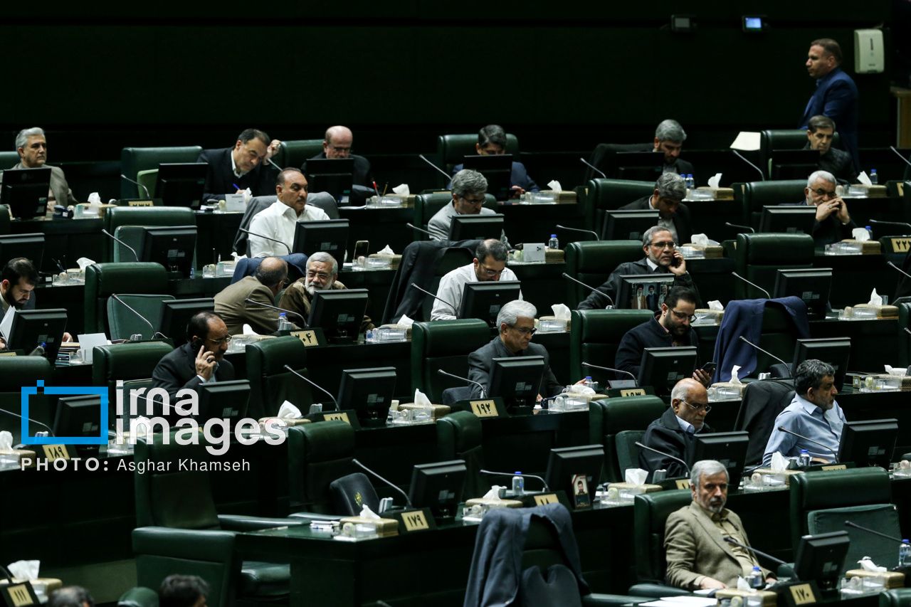 As economic pressure mounts, Iran’s parliament moves toward impeachments