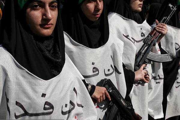 اشغال فضاهای شهری؛ بازگشت به دهه ۶۰ زیر سایه پروپاگاندای جنگ