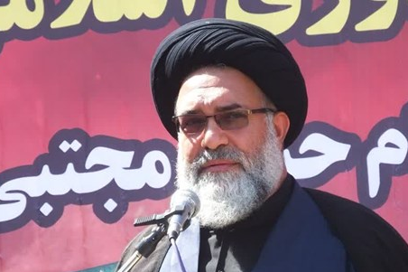 نماینده خامنهای در کهگیلویه و بویراحمد: روحانیت به عمامهپرانی اهمیتی نمیدهد