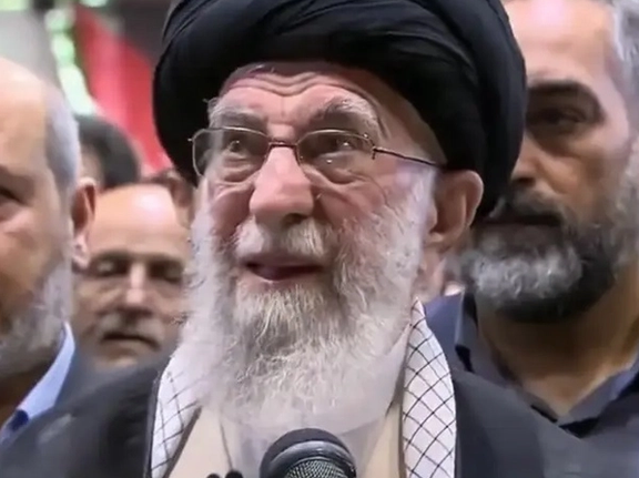 خبرگزاری رویترز: خامنهای زنده است