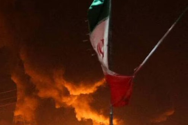 "التايمز": جواسيس إسرائيليون عملوا في قلب إيران لسنوات