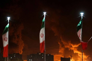 خطر جنگ سوم؛ جمهوری اسلامی بر مسیر جنگطلبانه پافشاری میکند