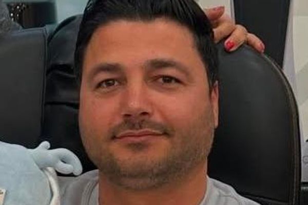 حمید نیک، ساکن قرچک بر اثر اصابت تیر ساچمهای نیروهای امنیتی کشته شد