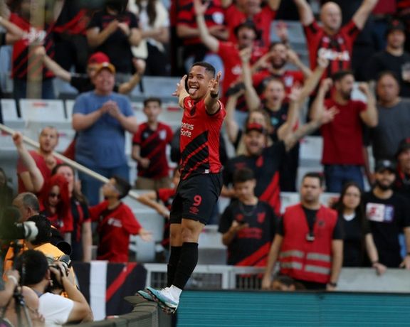 مهاجم ۱۸ ساله تا ۲۰۲۴ در برزیل میماند؛ ویکتور روکه به بارسلونا پیوست