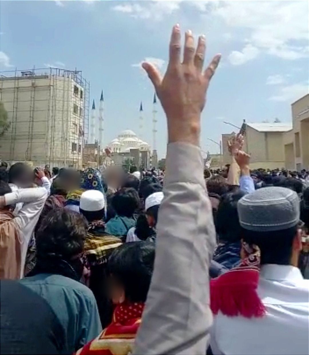 سی‌وسومین جمعه اعتراضی زاهدان؛ معترضان خواستار سرنگونی «جمهوری آخوندی و حکومت اعدامی» شدند