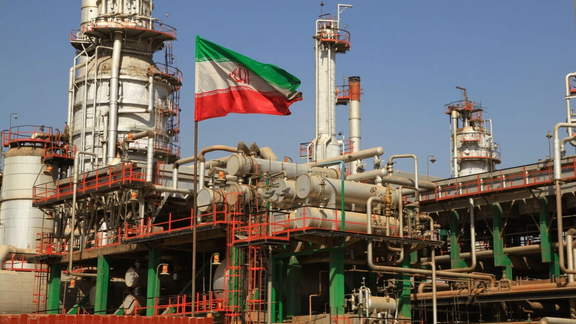 مقامهای آمریکایی در دیدار با بانکهای هنگکنگ درباره معاملات نفتی ایران هشدار دادند