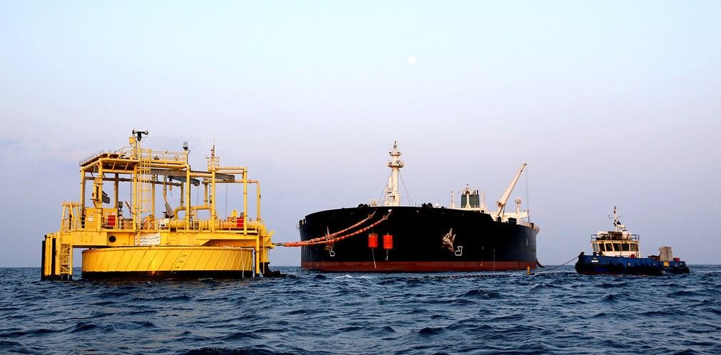 Iranian tanker loading oil in the South Pars maritime hydrocarbon fields, on March 22, 2022
