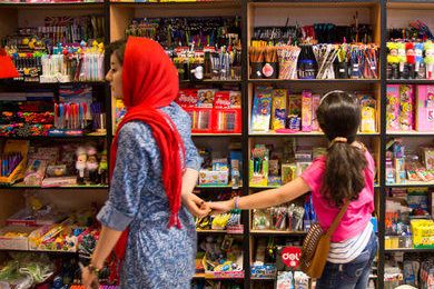 ادارهکل آموزش و پرورش: ۳۷۰۰ دانشآموز به دلیل مسائل مالی نتوانستهاند کتاب درسی بخرند