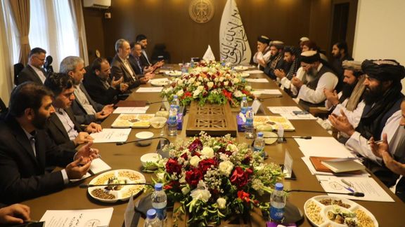 همزمان با افزایش تنش بر سر آب هلمند؛ معاون ستاد کل نیروهای مسلح جمهوری اسلامی به کابل رفت