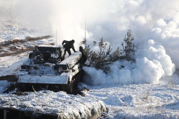 وزیر دفاع بریتانیا: روسیه هر لحظه ممکن است حمله را آغاز کند