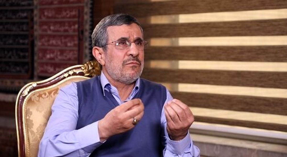 Ahmadinejad Denies Seeking Political Power In Iran
