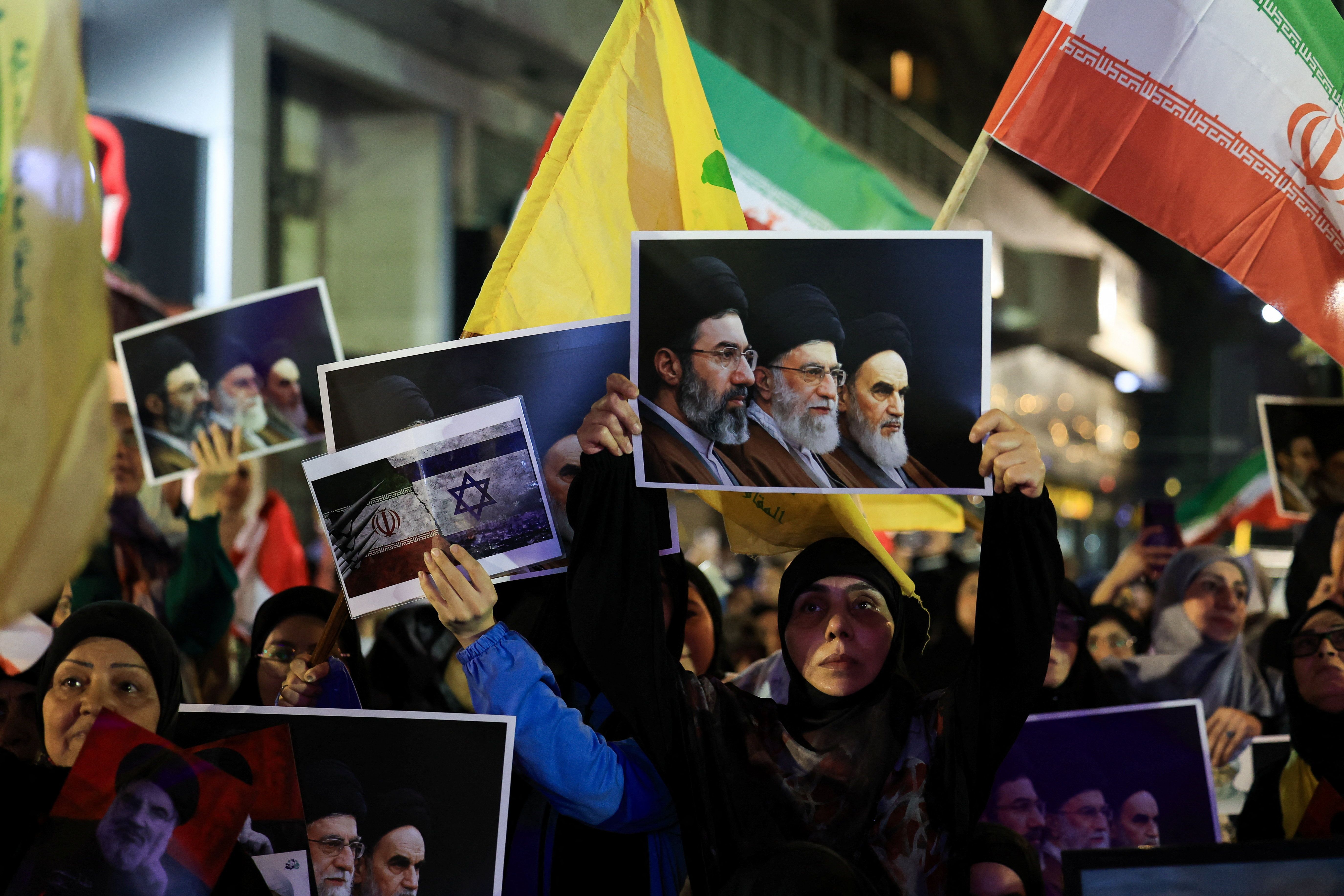 سفارة إسرائيل في واشنطن: مستقبل لبنان يجب ألا يُحدَّد في طهران