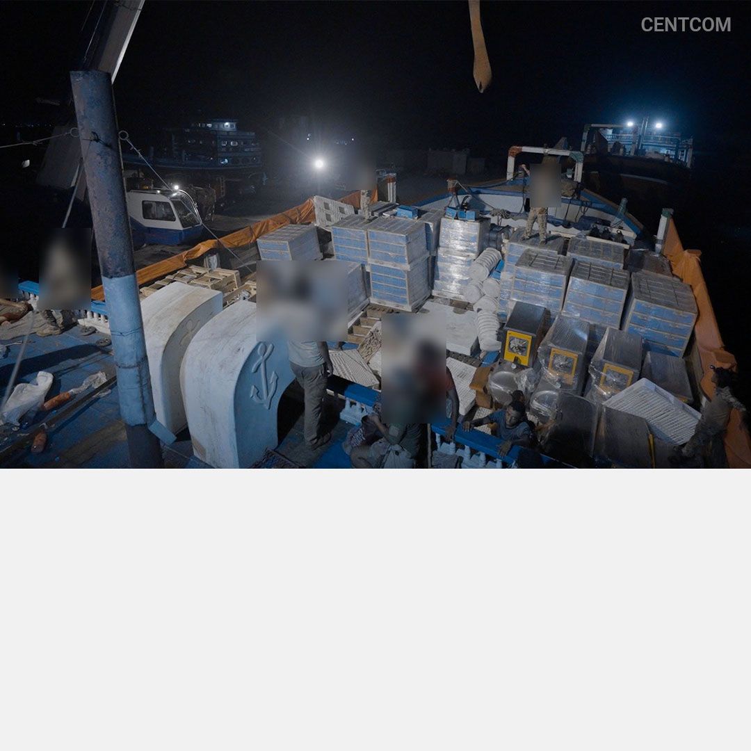 الخارجية الإيرانية تنفي شحن معدات عسكرية من إيران إلى الحوثيين