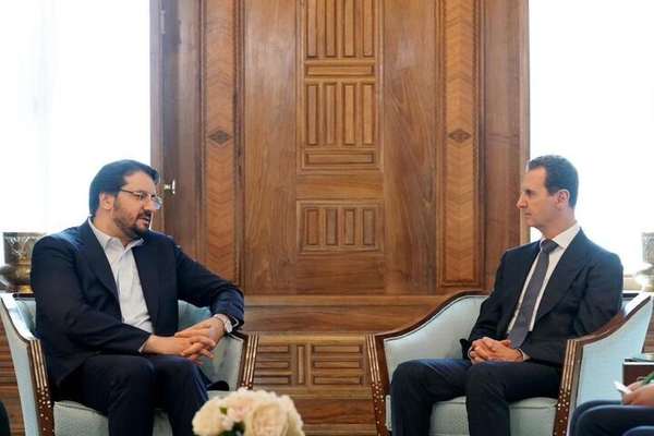 Gripped By Economic Crisis, Iran Vows To Expand Trade With Syria