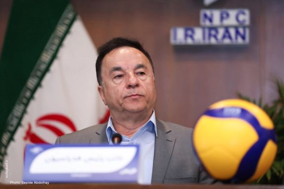 وزیر ورزش برای فدراسیون والیبال سرپرست تعیین کرد