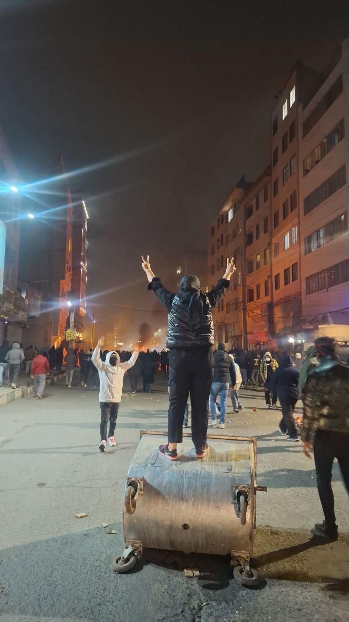 رویترز: جمهوری اسلامی نگران است مردم خشمگین دوباره به خیابان‌ بیایند