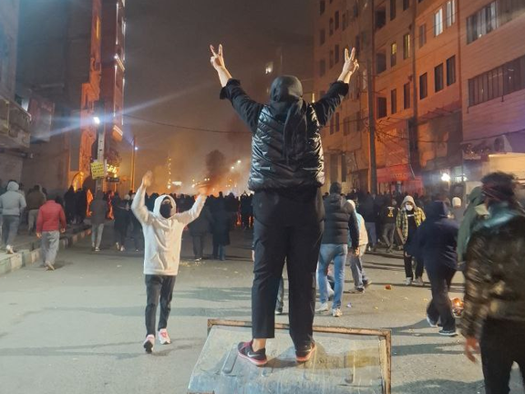 اعتراض پزشکان و وکلای ایرانی-استرالیایی به نظامیسازی مراکز درمانی و سرکوب معترضان