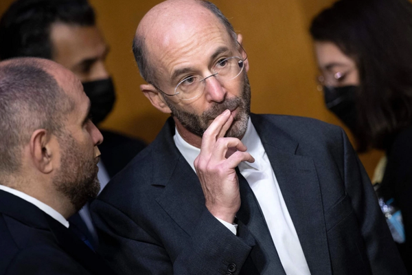 مسؤول أميركي سابق: البرنامج النووي الإيراني تأخر.. لكنه لم يُدمّر