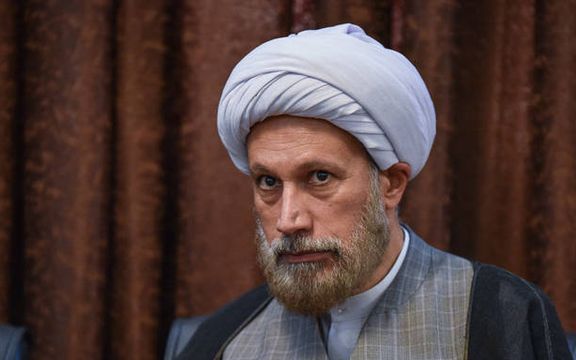 نماینده خامنهای در فارس: مردم فرزندانشان تشویق کنند تا طلبه بشوند