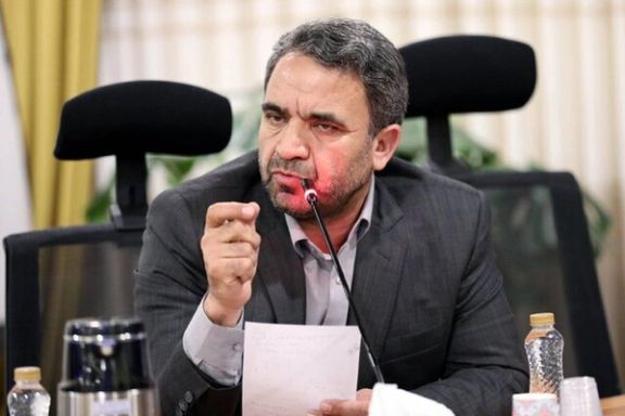 احمد محمودزاده، معاون وزیر آموزش و پرورش: اگر در یک مدرسه ابتدایی پسرانه، تعداد معلمان خانم بیشتر باشد، یک خانم میتواند مدیر مدرسه باشد در غیر این صورت مدیر باید آقا باشد