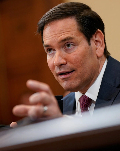 وزیر خارجه آمریکا: اگر تغییر رژیمی در ایران رخ دهد، به دست مردم خواهد بود