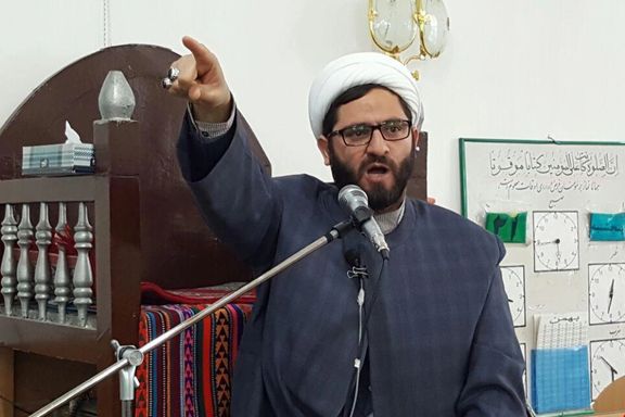 مسئول نمایندگی خامنهای در سپاه اردبیل: هشت سال جنگ جمهوری اسلامی را ۸۰۰ سال پیش انداخت