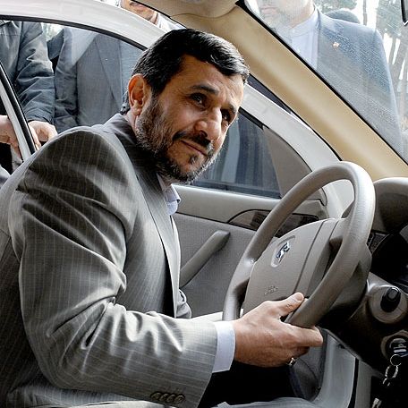 دبیر انجمن خودروسازان: زیان انباشته خودروسازان ایران به ۵۰ هزار میلیارد تومان رسیده است