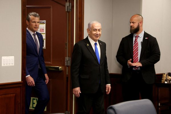 نتنياهو لوزير الدفاع الأميركي: إيران والشرق الأوسط تلقيا "رسالة اتحادنا"