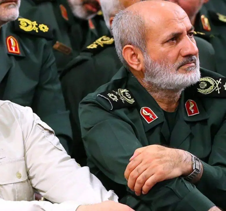 مقتل رئيس جهاز استخبارات الحرس الثوري الإيراني ونائبه في قصف إسرائيلي