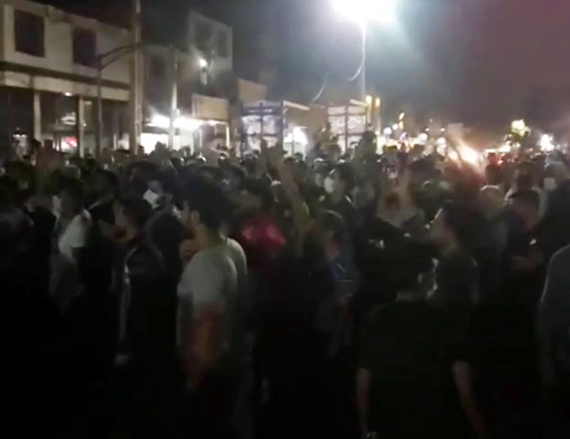 تجمع اعتراضی مردم دزفول با شعار علیه مقام‌های جمهوری اسلامی و گرانی