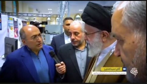 گفت‌وگوی علی خامنه‌ای با کشاورز توچائی، با وجود اثبات فساد اقتصادی. در این دیدار کشاورز توچائی به خامنه‌ای گفت: « مدیریت ایران خودرو را بدهند دست ما، اگر موفق نشدیم ما را در میدان آزادی اعدام کنند.»