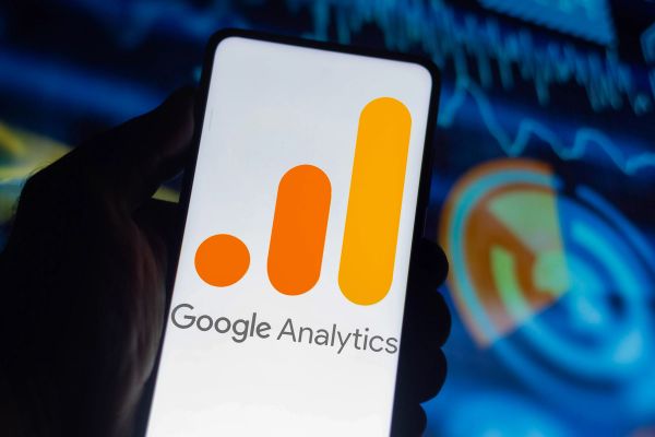 تعليق حسابات بعض المستخدمين الإيرانيين على "غوغل".. بسبب العقوبات الأميركية