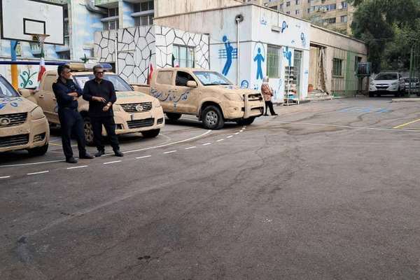 برامج حكومية وأمنية وضغوط أيديولوجية.. "عسكرة" المدارس في إيران مع انطلاق العام الدراسي