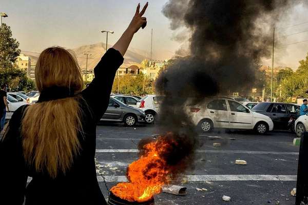 Majority of Iranians reject Islamic Republic, survey finds