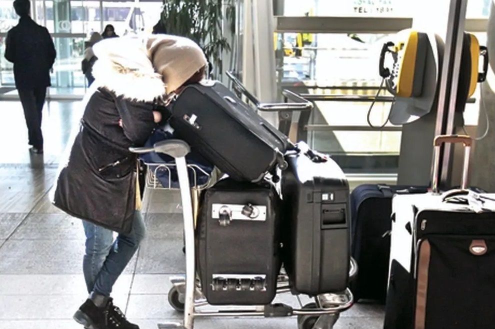 خوفا من الاعتقال وبحثا عن عمل.. روايات إيرانيين عن موجة الخروج من إيران بعد الحرب