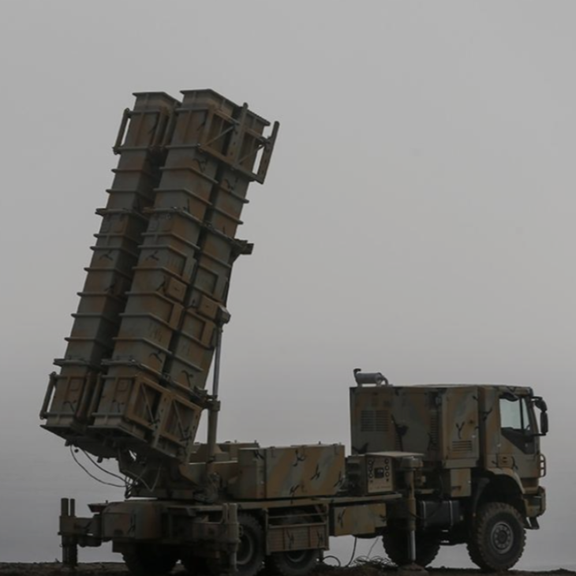 کانال ۱۲ اسرائیل: ارتش برای مقابله با حمله احتمالی ایران از چند جبهه آماده شده