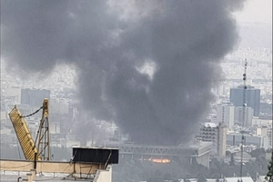 در نخستین حمله پس از هشدار ترک منطقه سه تهران، صداوسیما هدف گرفته شد