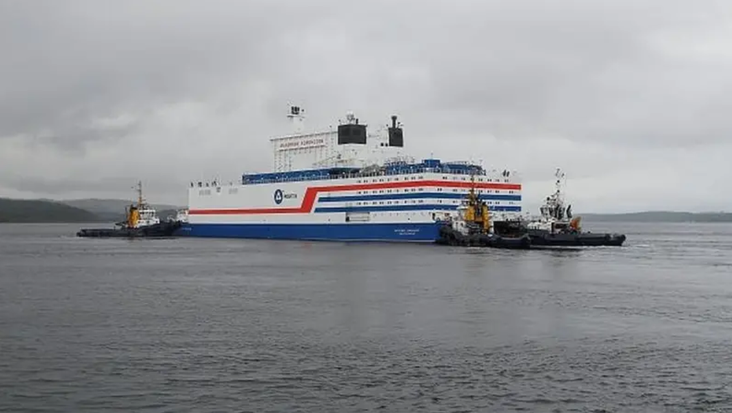 شرکت روس‌اتم: برای ساخت نیروگاه‌های هسته‌ای شناور در حال مذاکره با ایران هستیم