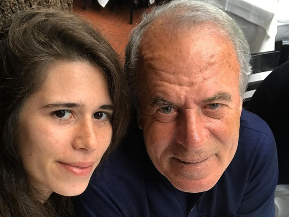 با پیروزی بر نامزد مورد حمایت اردوغان؛ لعل دنیزلی، دختر سرمربی پیشین پرسپولیس شهردار شد