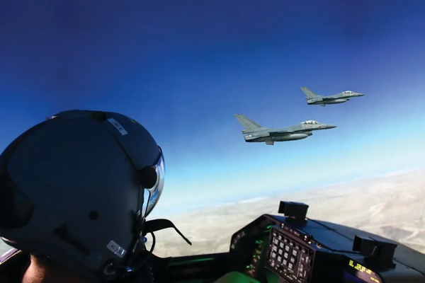 مسؤول إيراني سابق: إسرائيل ستشن هجوما جديدا على الأرجح منتصف أكتوبر