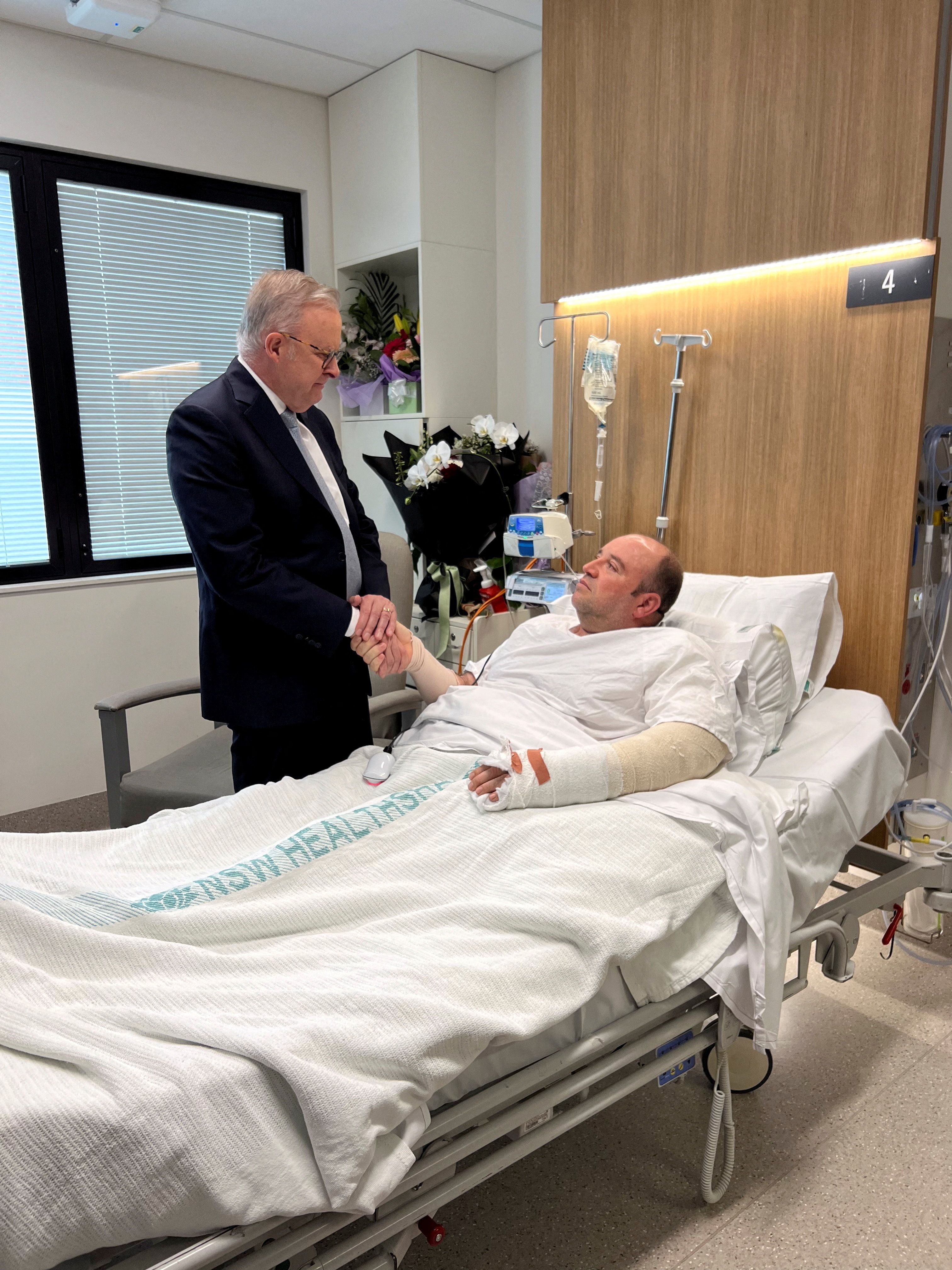 استرالیا برای قدردانی از «قهرمانان» حمله بوندای نشان ملی شجاعت ایجاد می‌کند