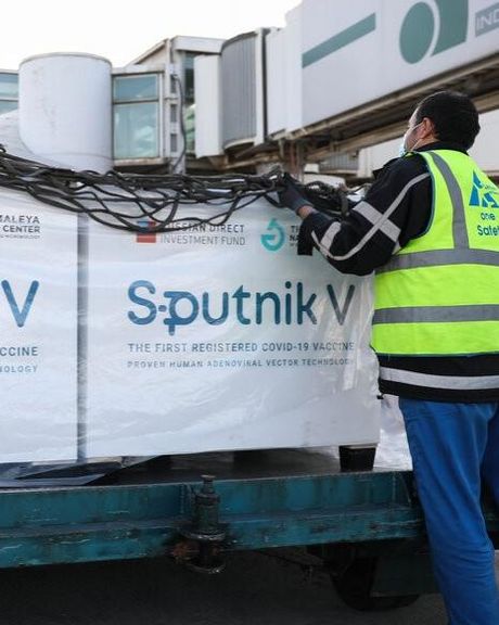 کیانوش جهانپور: سه شرکت ایرانی داوطلب تولید مشترک واکسن روسیه در ایران هستند