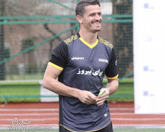 استقلال در انتظار صدور مجوز کار وریا غفوری برای حضور در کادر ساپینتو