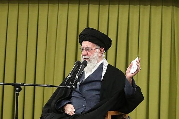 خامنهای به شلیک مستقیم به معترضان و مجروحان، حتی از پشت سر اعتراف کرد