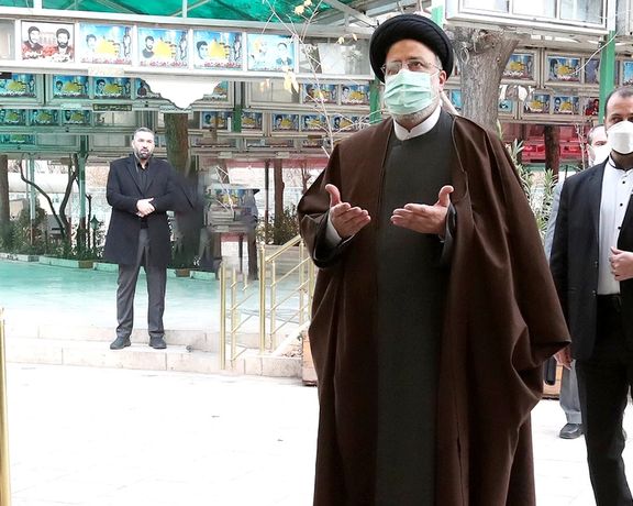 ابراهیم رئیسی: حوزه علمیه برای مشکلات کشور راهکار برونرفت ارائه کند