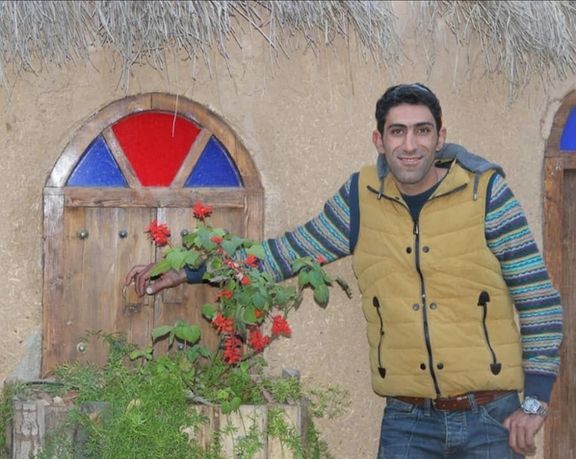 حامد قشقایی، کوهنورد شیرازی بدون تفهیم اتهام و وکیل در بازداشت است