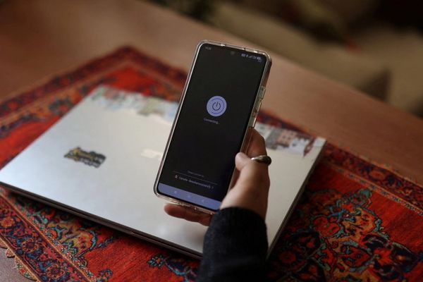 نتبلاکس: قطعی اینترنت در ایران به حدود ۸۰۰ ساعت رسید